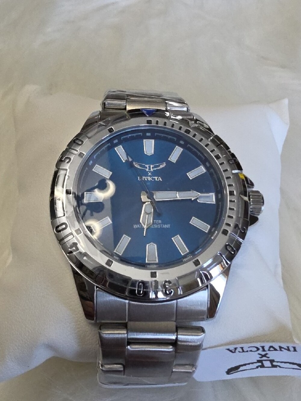Invicta Specialty I Silver Watch with Blue Dial in Signature Yellow Box